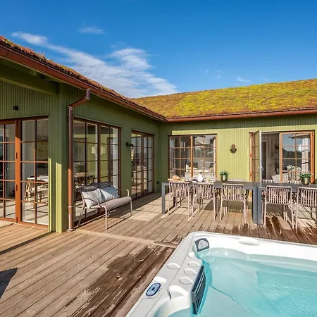 Delan - 650m From The Sea By Interhome *
