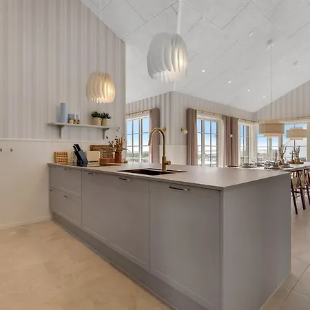 Delan - 650m From The Sea By Interhome *